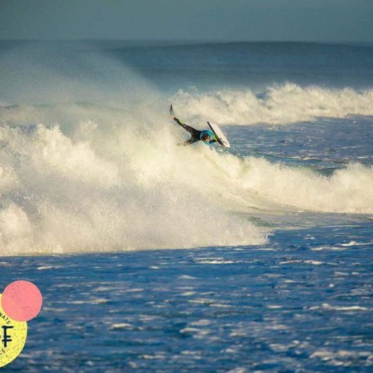 http://www.ligue-bretagne-surf.bzh/wp-content/uploads/2018/01/FB_IMG_1509134949046-540x540.jpg