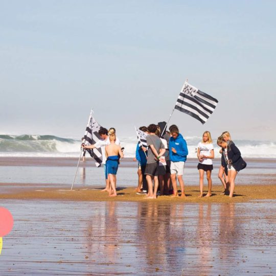 http://www.ligue-bretagne-surf.bzh/wp-content/uploads/2018/01/FB_IMG_1509284949992-540x540.jpg