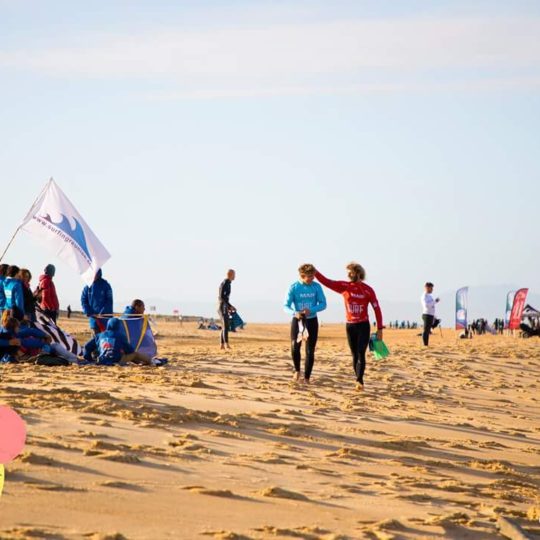 http://www.ligue-bretagne-surf.bzh/wp-content/uploads/2018/01/FB_IMG_1509285650453-540x540.jpg