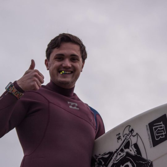 https://www.ligue-bretagne-surf.bzh/wp-content/uploads/2018/10/Antoine-Damlaincourt2-540x540.jpg