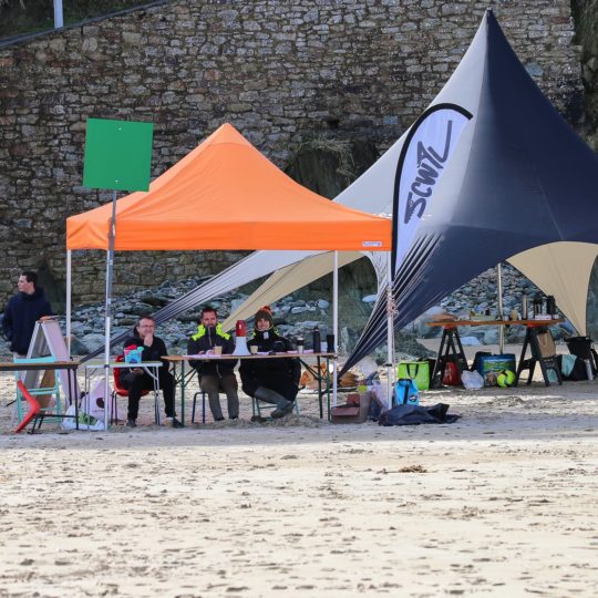 https://www.ligue-bretagne-surf.bzh/wp-content/uploads/2019/03/52970967_1674761416002348_4279192559726624768_o-540x540.jpg