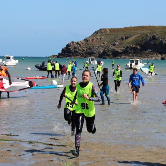 https://www.ligue-bretagne-surf.bzh/wp-content/uploads/2019/05/DodoSUPRace2019-37-540x540.jpg