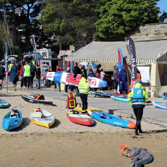 https://www.ligue-bretagne-surf.bzh/wp-content/uploads/2019/05/DodoSUPRace2019-6-540x540.jpg