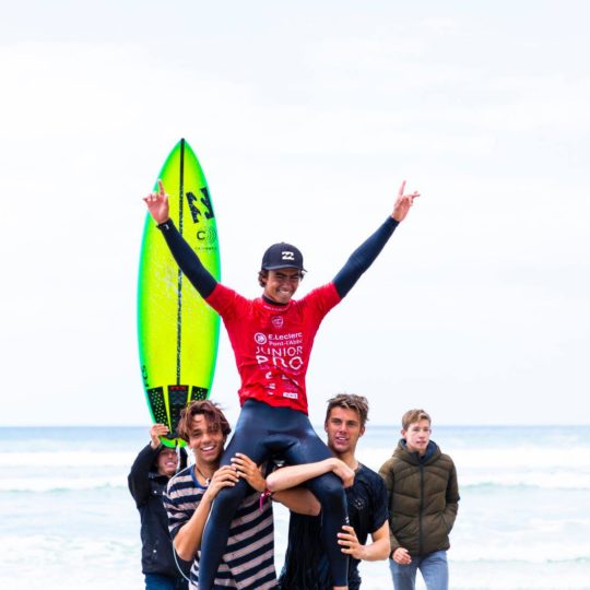 https://www.ligue-bretagne-surf.bzh/wp-content/uploads/2019/05/Junior-Pro-La-Torche-2019-7-540x540.jpg