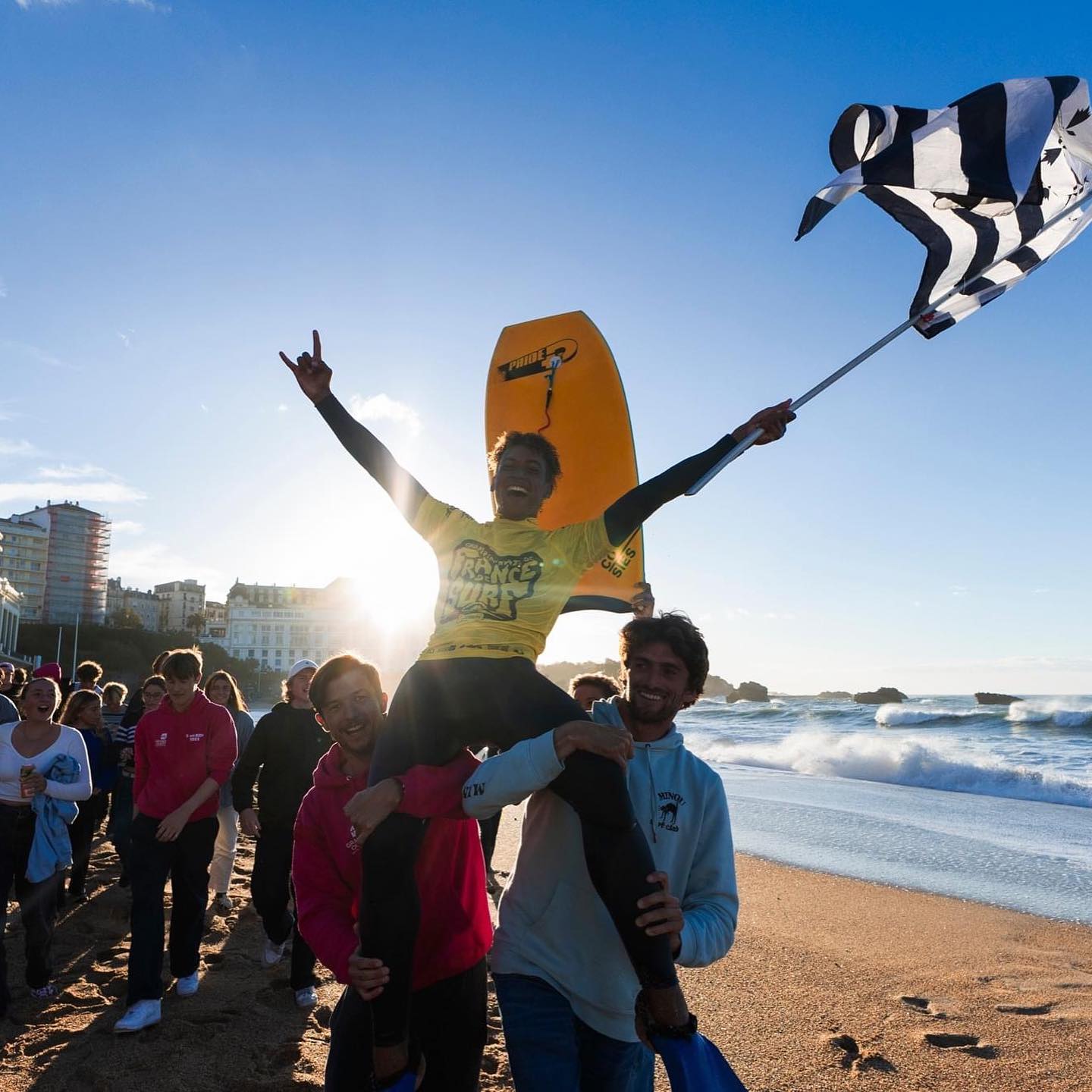 https://www.ligue-bretagne-surf.bzh/wp-content/uploads/2023/11/396989003_18254650264207507_1902773678927006027_n.jpg