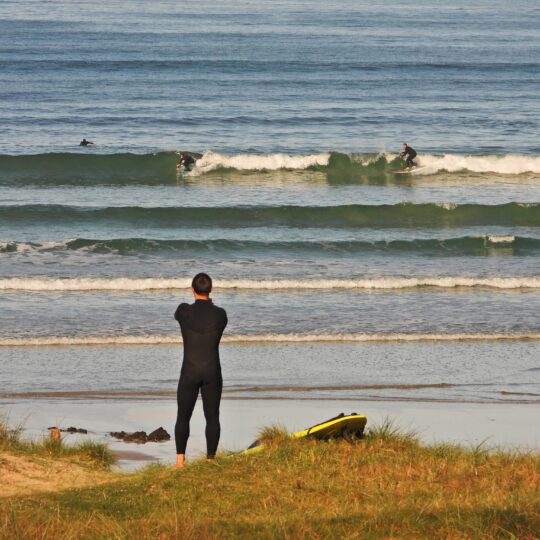 https://www.ligue-bretagne-surf.bzh/wp-content/uploads/2025/06/WestSUPSurf2-540x540.jpg